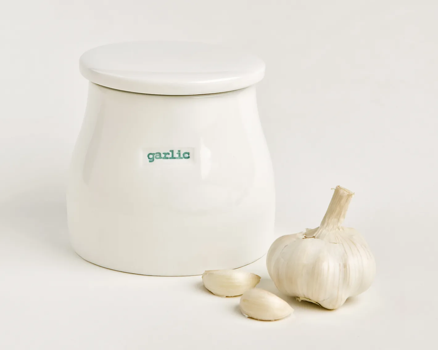 Keith Brymer Jones Keith Brymer Jones | Kitchen Accessories^- Garlic Pot - garlic
