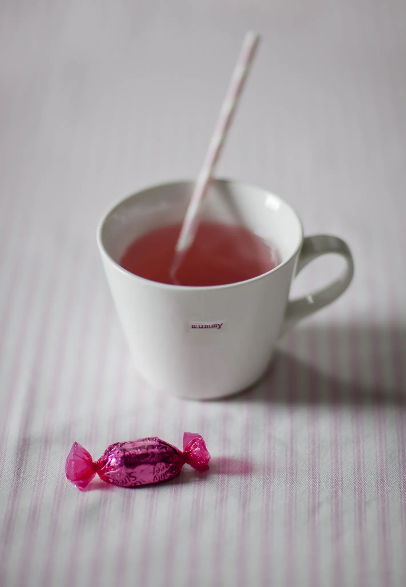 Keith Brymer Jones Keith Brymer Jones | Mugs & Cups^- Medium Mug - mummy - 350ml