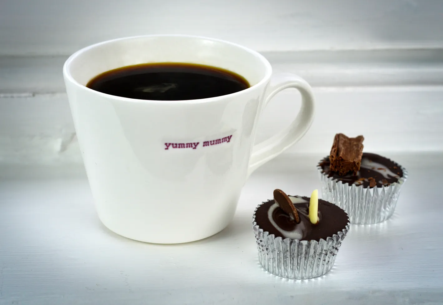 Keith Brymer Jones Keith Brymer Jones | Mugs & Cups^- Medium Mug - yummy mummy - 350ml